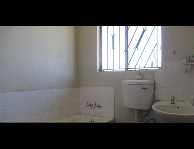 2 BEDROOM HOUSE FOR SALE IN NATURENA